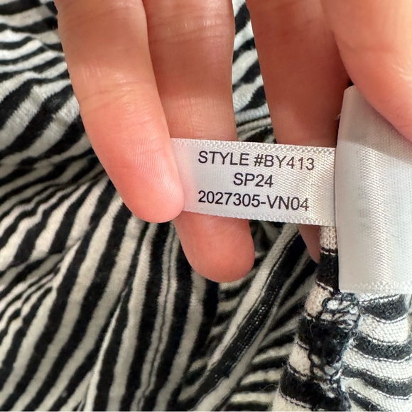 J.Crew Womens Medium Relaxed Linen T-shirt in Stripe Jade Stripe Black Natur - Picture 5 of 7